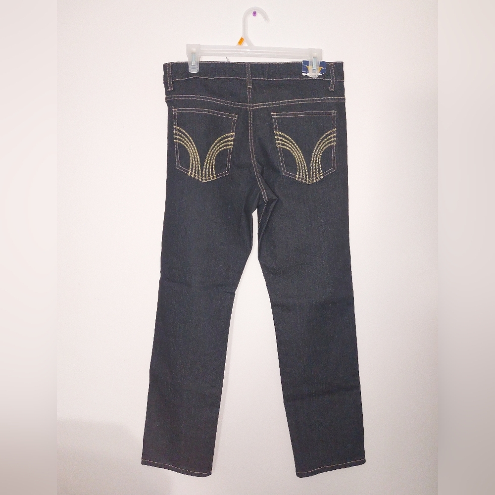 Victoria Jeans - Picture 2 of 2